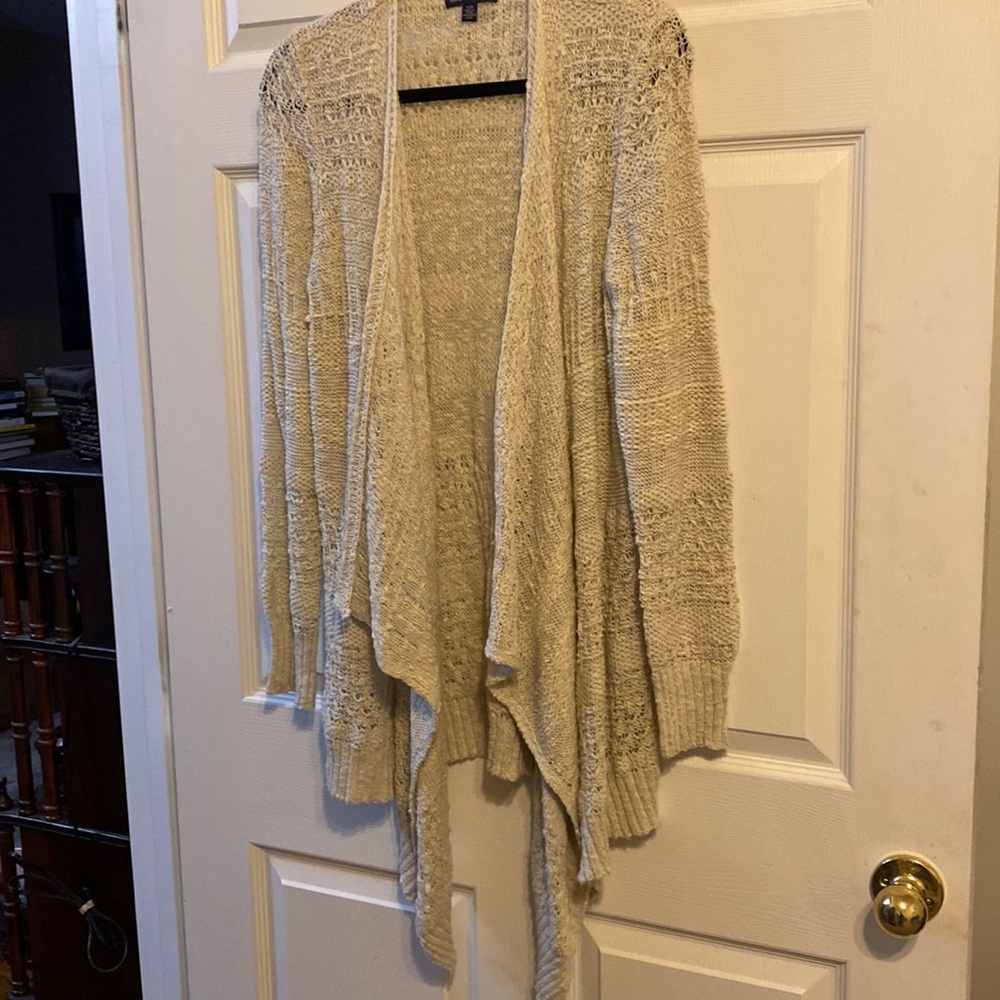 American Eagle Outfitters sweater